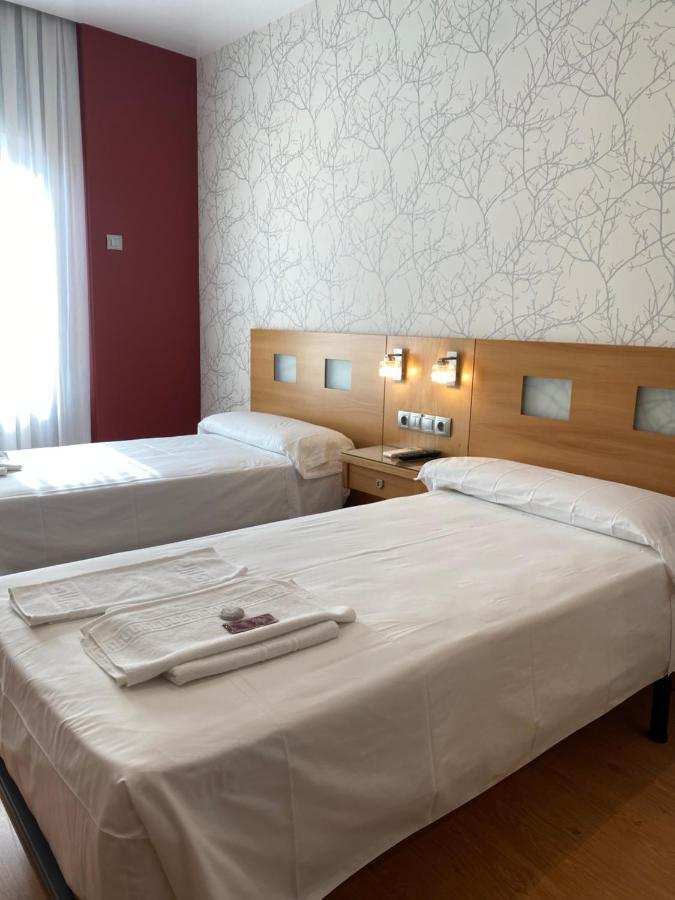 Hostal Abami II Madrid Dış mekan fotoğraf